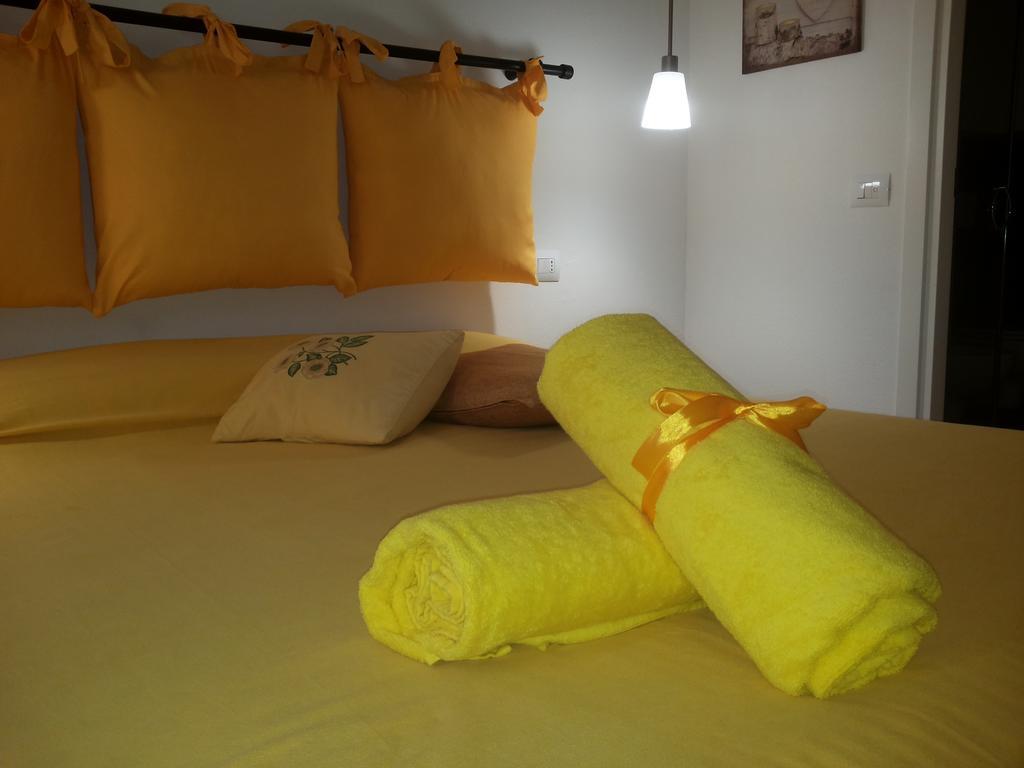 I Colori Di Mag Bed & Breakfast La Spezia Room photo